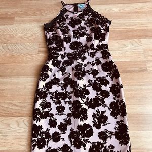 Body hugging cute baby pink and black pencil dress